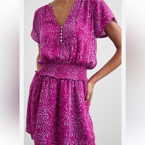 NWOT RAILS Karla Leopard Print Mini Dress in Magenta Cheetah - Picture 1 of 15